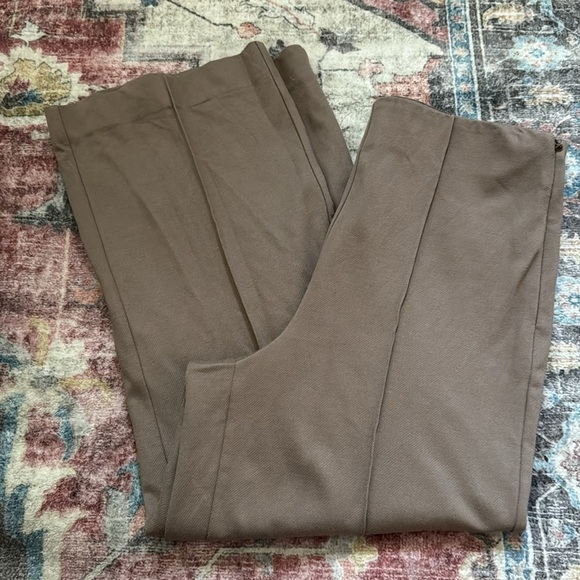 Ann Taylor tan elastic hidden waist band dude zipper straight pointe pants Sz MP - Picture 1 of 5